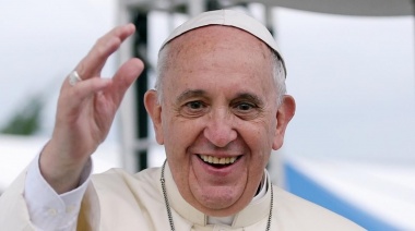 El papa Francisco llamó a Milei para felicitarlo por su triunfo