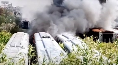 Se quemaron seis vagones en desuso del Tren Roca