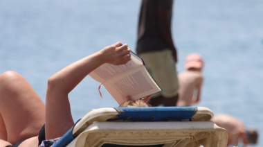 Una forma distinta de fomentar la lectura en las playas de la Provincia