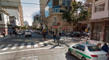 Locura en La Plata: un taxista golpeó con un palo a dos pasajeras