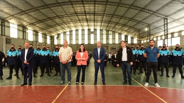 Insaurralde y Berni encabezaron un acto con aspirantes a la Policía Bonaerense en Moreno