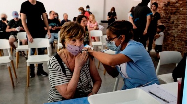 La Ciudad de Buenos Aires abre cinco nuevos centros de vacunación COVID-19