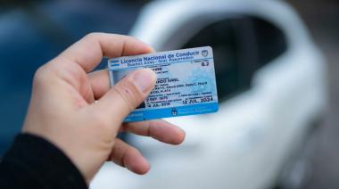 Piden que no sea obligatorio pagar multas para renovar la licencia de conducir