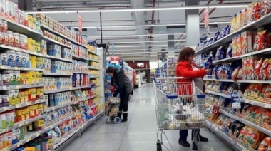 El consumo en supermercados retrocedió un 10%
