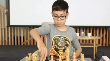 Faustino Oro se convirtió en el maestro internacional de ajedrez más joven de la historia 